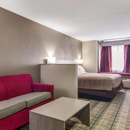 Quality Inn & Suites Grove City-Outlet Mall Zewnętrze zdjęcie