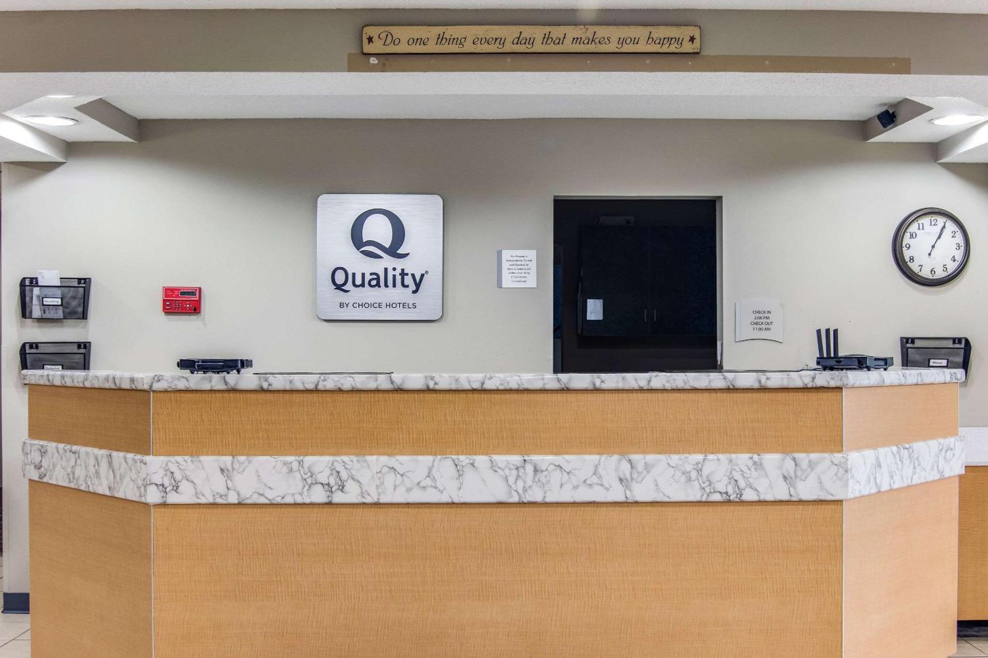 Quality Inn & Suites Grove City-Outlet Mall Zewnętrze zdjęcie